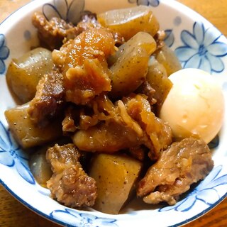 牛筋蒟蒻とゆで卵の甘辛煮